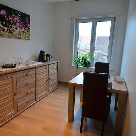 Het Houten Paard Ieper Bilik gambar
